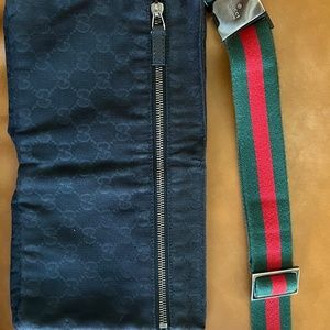 Vintage Gucci Black Belt Bag / Crossbody